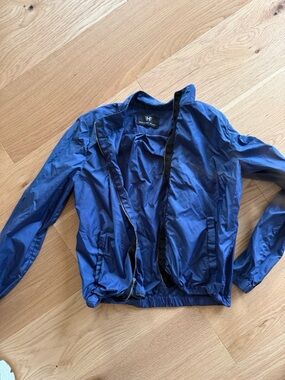 Heroine Sport Lightweight Windbreaker Jacket- size small